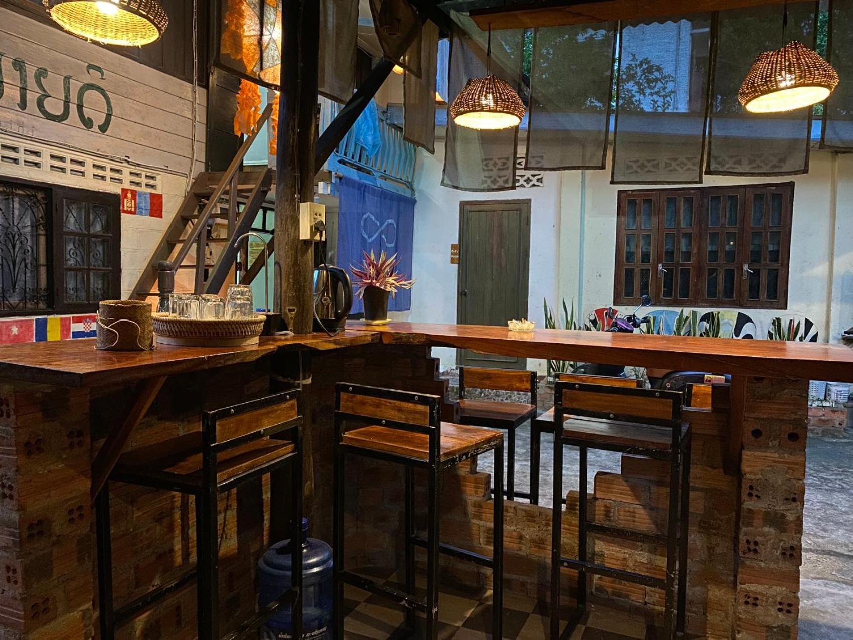 Khonesavane Hostel Luang Prabang Exterior foto